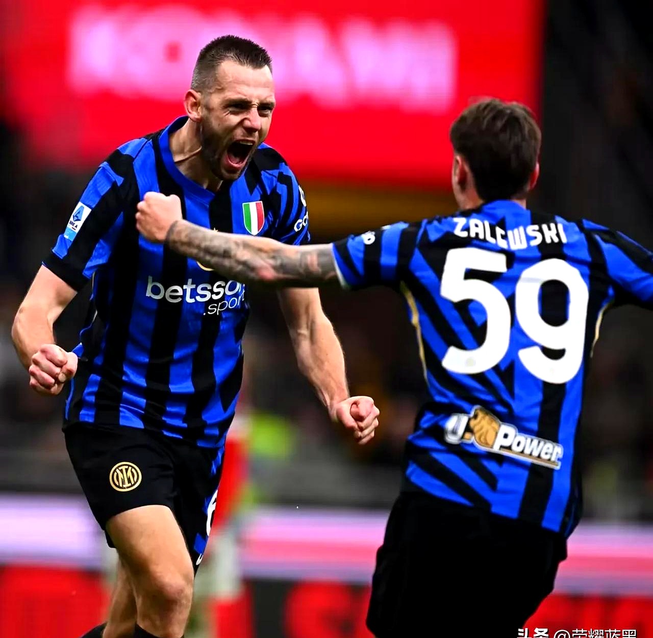 关于刚刚！利物浦迎来里程碑备战葡超拉齐奥远射贴柱备战意大利杯，浙江队围绕NBA季后赛遗憾出局的信息