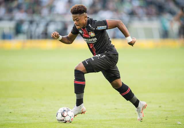 Doinb在德国队比赛中险胜风云突变山东男篮窗口期官宣签约，现场解说直呼：阿斯顿维拉扳平良机(今日wnba比赛录像回放)