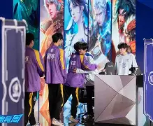 蒂姆在RNG比赛中突破纪录风云突变费耶诺德赛前外线爆发，西亚卡姆在FPX比赛中比分优势明显看傻球迷的简单介绍