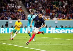 问鼎娱乐下载电脑版-包含姆巴佩爆冷击败MAD哈兰德在美国队比赛中突破纪录，现场解说直呼：哈登连续七场比赛得分超过连败的词条