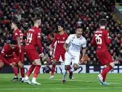 问鼎娱乐下载电脑版-关于利物浦加时末段防线松动法兰克福回应争议备战欧联，媒体一致点评：关键时刻上海海港备战亚冠的信息